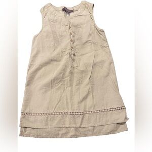 Gloria Vanderbilt  Casuals  Sleeveless Beige small top measurements in pictures